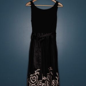 BNWT Fit-n-Flare Party Dress - perfect for holiday